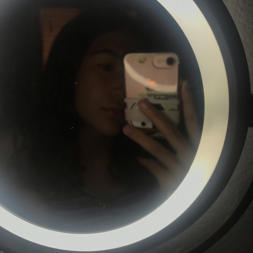 Meet your Posher, Irelin